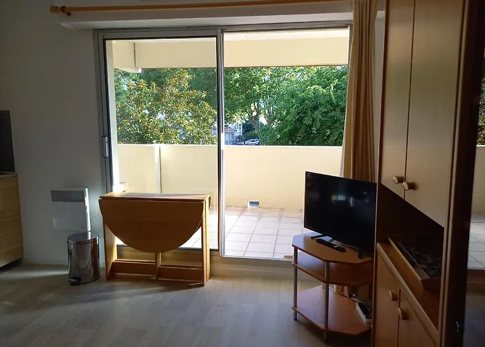 アパート Bord De